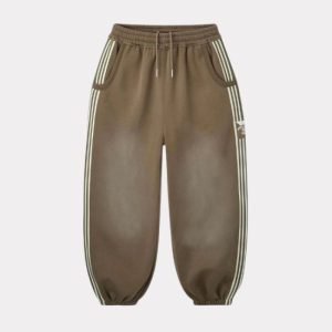 Gold+Vintage Gallery Raspberry Hills Coffee Lil Leon Scrunch Sweats