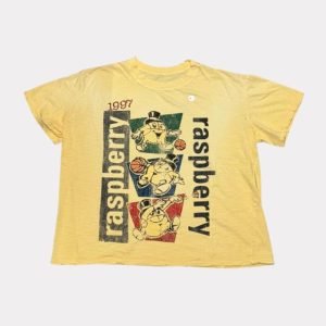 Gold+Vintage Gallery Raspberry Hills Macker Tee